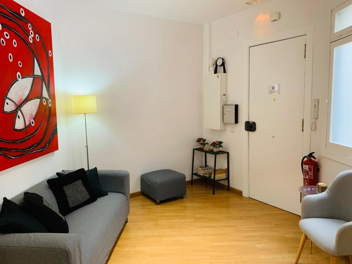 Aptbcn Super Balmes Appartamento Barcellona